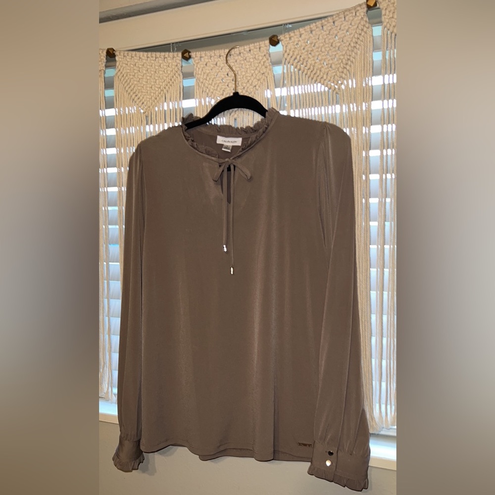 Women’s size L, Calvin Klein Blouse